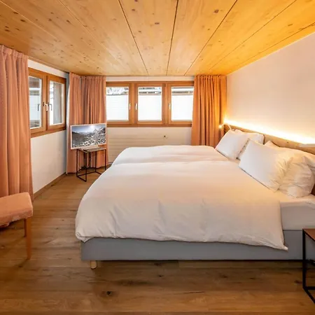 Haus Genepy * Церматт