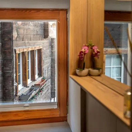 Haus Genepy Apartamento